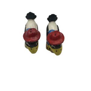 Pair Of Ceramic Cowboy Crow Salt & Pepper Shakers Hand-Painted Farmhouse